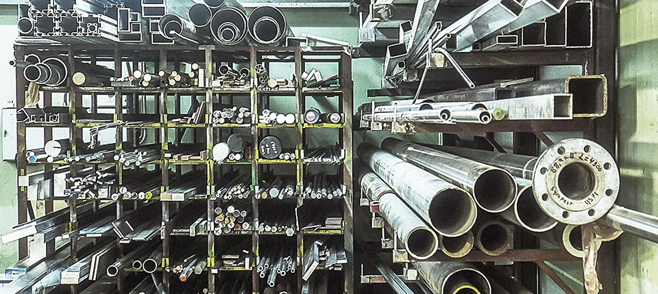 Maskintekik i Malmö materialförråd, stål, rostfritt, mässing och aluminium